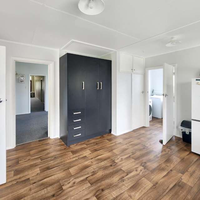 1835 Kimbolton Road 10643_4