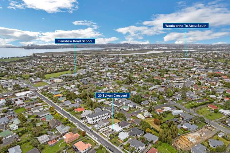 20 Sylvan Crescent Te Atatu South_14