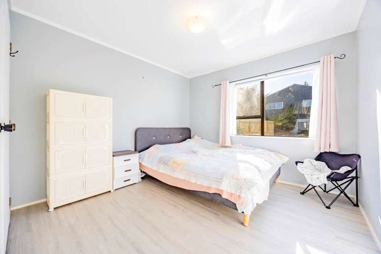1/5 Kegworth Place Browns Bay_9