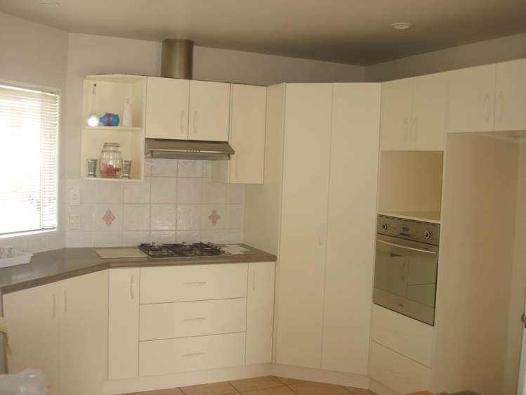 1/51 Hayr Road Three Kings_3