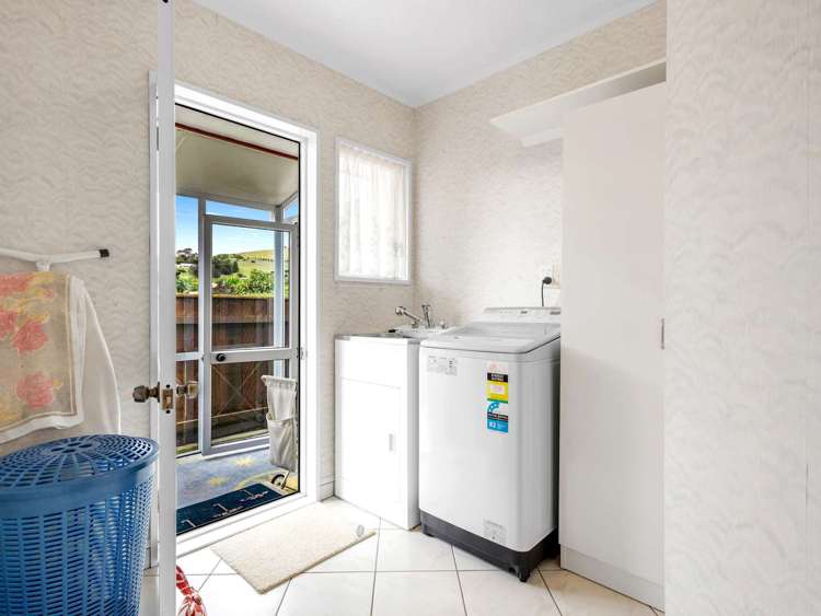 24 Webb Place Taradale_24