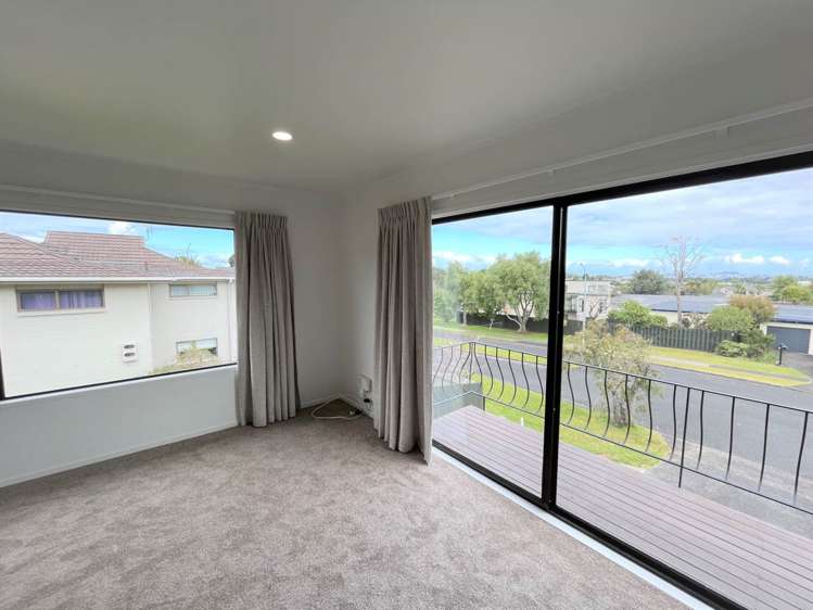 3 Trevone Place Forrest Hill_1