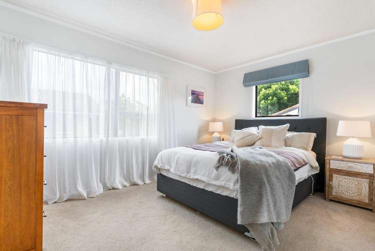 2/141 Verbena Road Birkdale_9