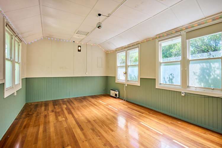 19 Rangatira Road Tawa_24