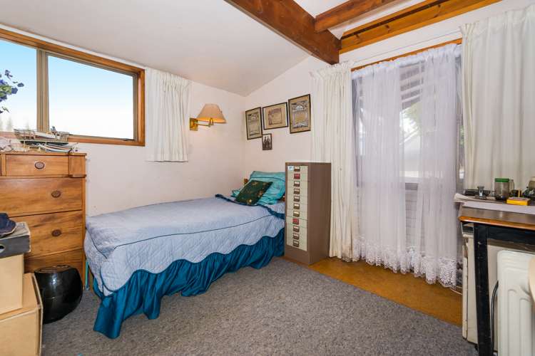 2/8 Lydia Avenue Northcote_10