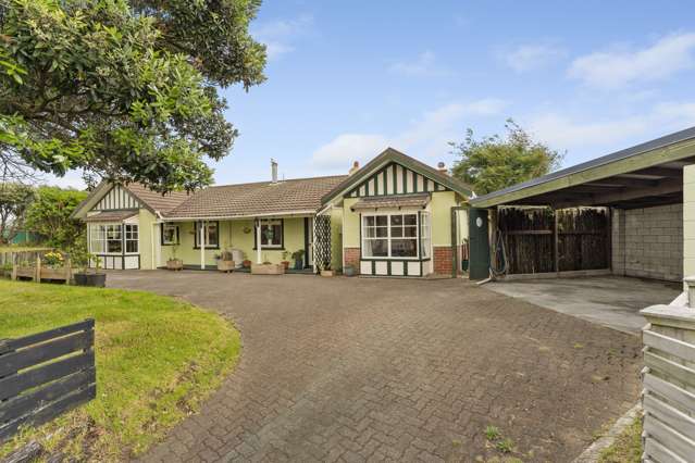 53 Tasman Road Otaki Beach_3