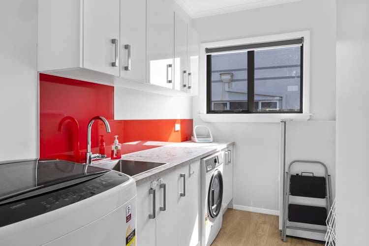 11 Tasman Street Opunake_15