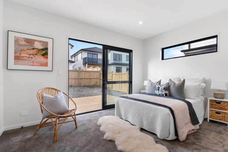 12 Mill Hill Close Flat Bush_31