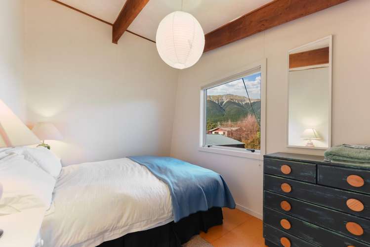 42 Main Road Saint Arnaud St Arnaud_12