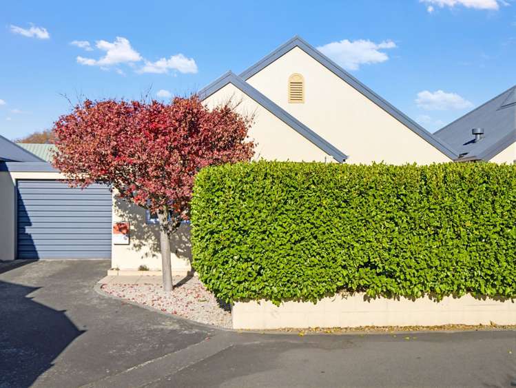4/55 Parade Court Addington_28