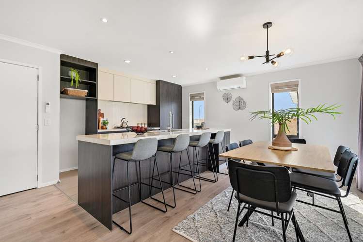 13 John Burke Drive Aotea_4