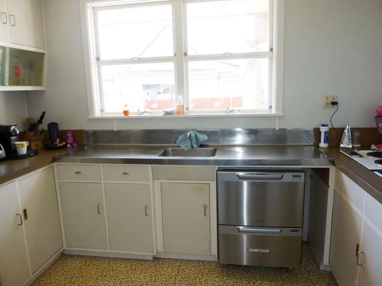 169 Peel Street Westport_14