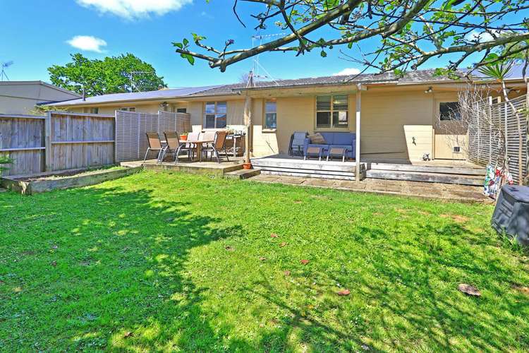 2/23a Rutland Road Mount Wellington_2