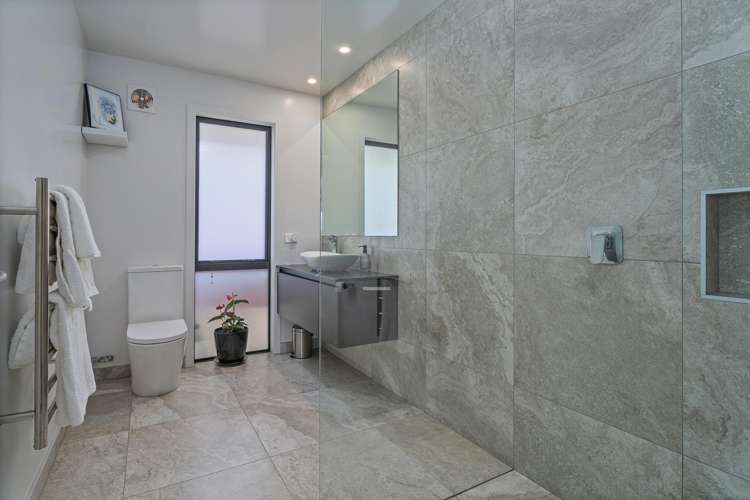 20 Ngaroma Crescent Whitianga_19