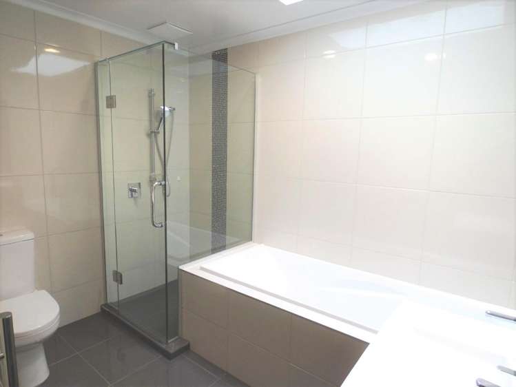 213 Hobsonville Point Road 1626_12