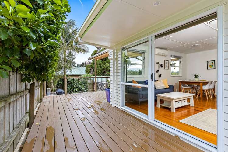 33 Meilland Place Glen Eden_5