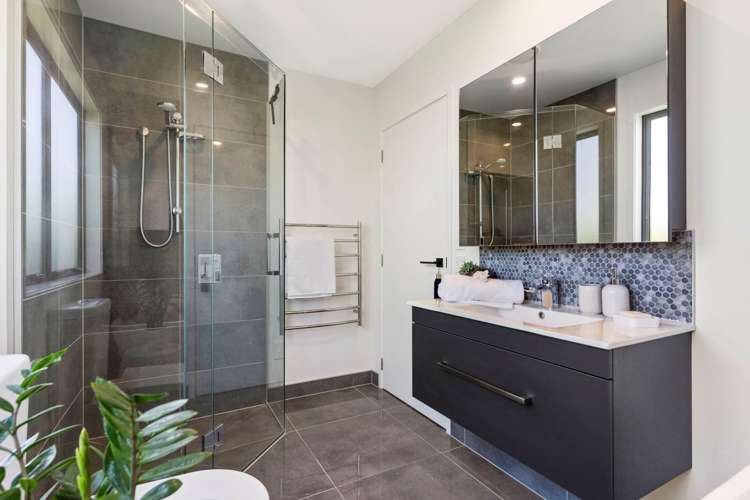 15 Knoll Rise Pukekohe_31