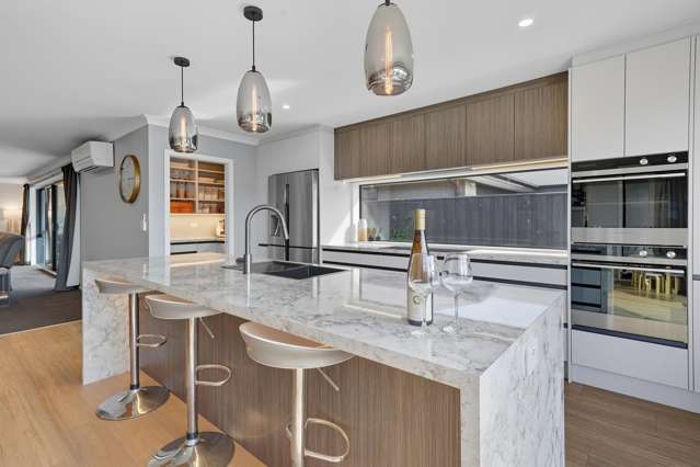 Showstopper on Courage