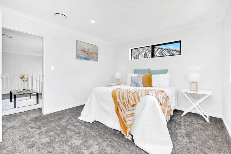 19 Dungloe Avenue Flat Bush_15