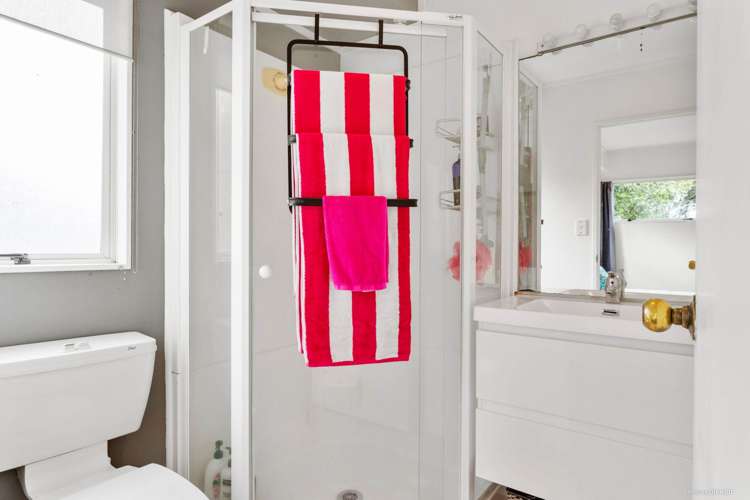 9 Owl Court Unsworth Heights_14