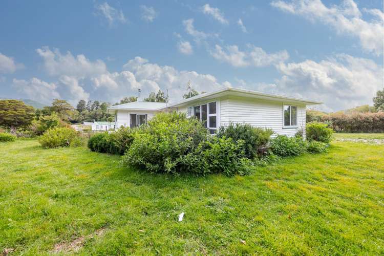 401 Herbertville Road Herbertville_3