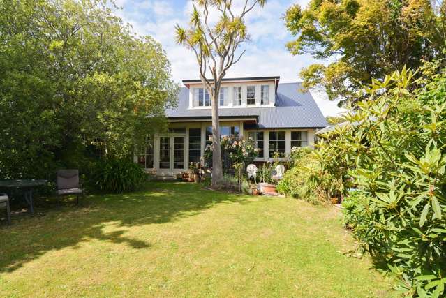 Classic Character Residence