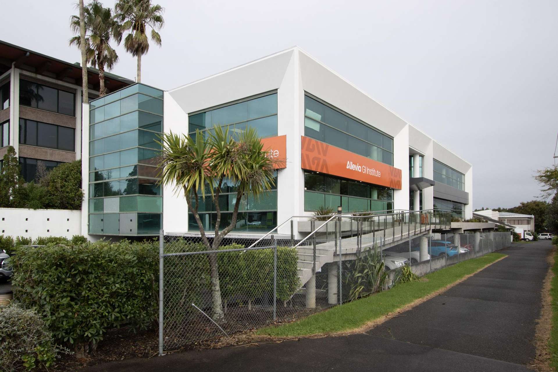 Office 4/46 Taharoto Road Takapuna_0
