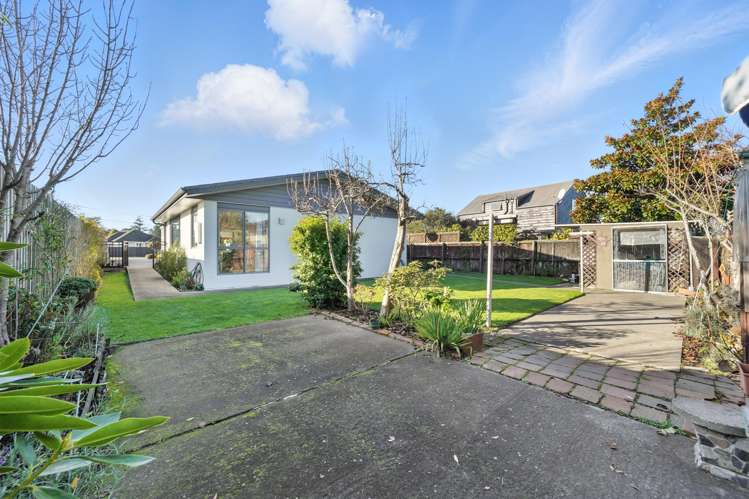112B Breezes Road_0