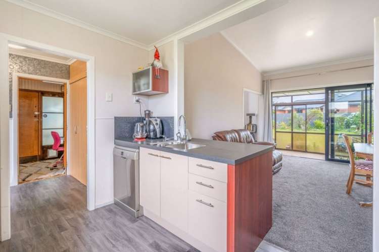 105 Avenal Street Avenal_13