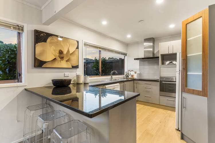 1/143 Reeves Road Pakuranga Heights_37