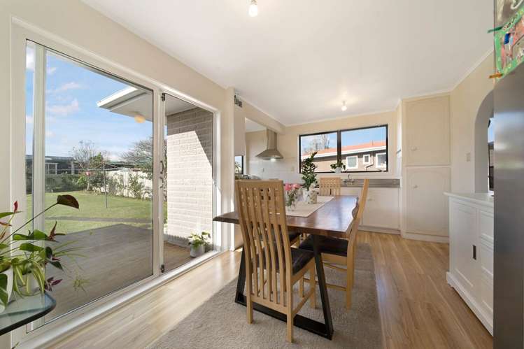 4 Falkirk Street Blockhouse Bay_7