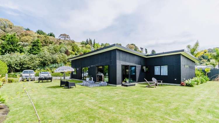 105 Puketapu Road_3