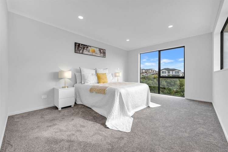 30 Ballyalton Crescent Flat Bush_19