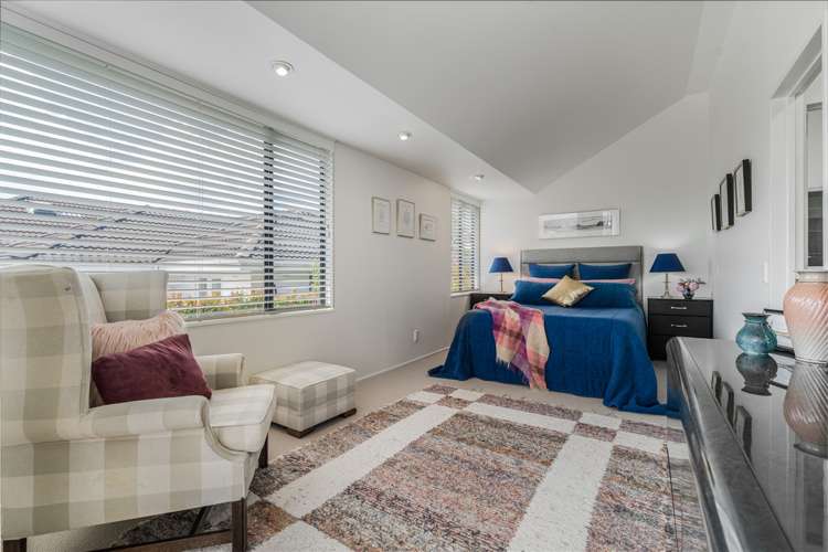 2/11 Sudeley Street Orakei_11