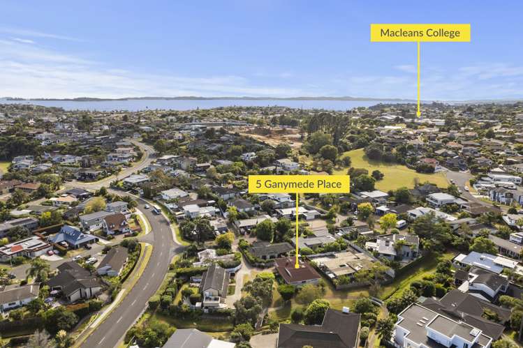 5 Ganymede Place Half Moon Bay_2