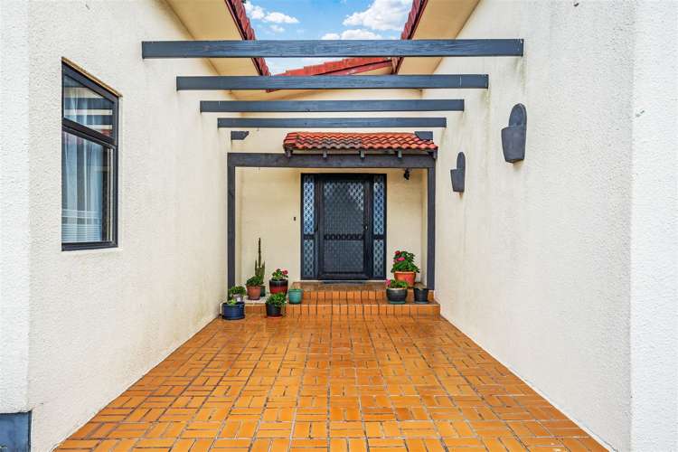 141 Paramount Parade Tikipunga_7