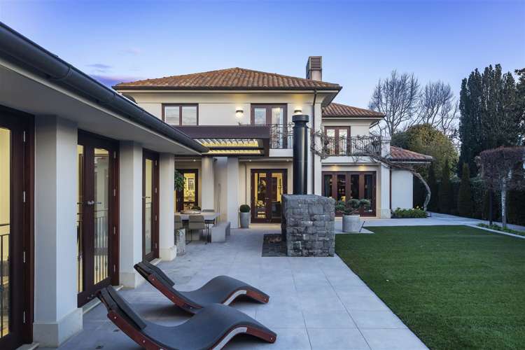 87 Merivale Lane Merivale_40