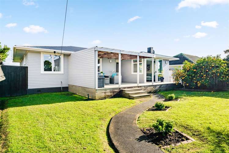 4 Rixon Place Te Atatu Peninsula_5