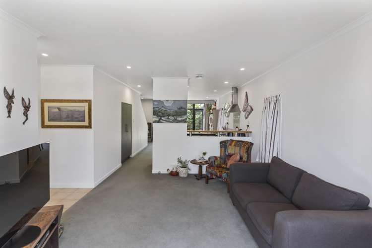 52 Gunner Drive Te Atatu Peninsula_13