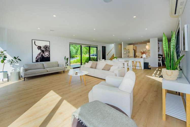 150 North Belt Lincoln_6