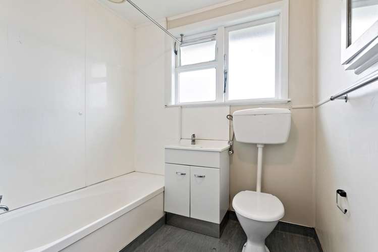 6 Tate Place Otara_10