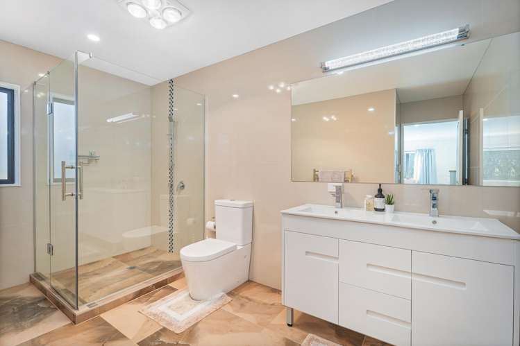 70 Pinehurst Drive Pauanui_24