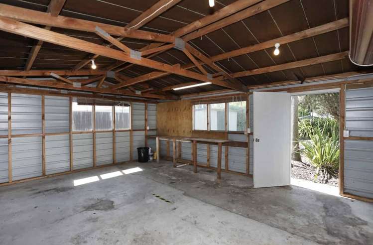 8 Nairn Crescent Awapuni_11