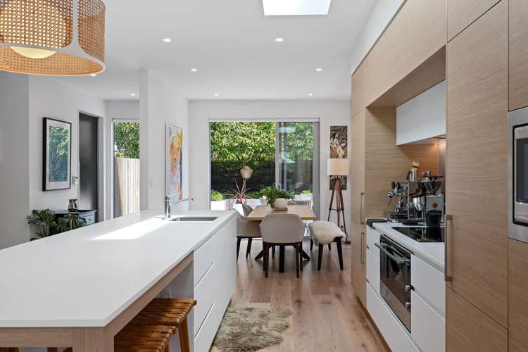 49B McDougall Avenue_5