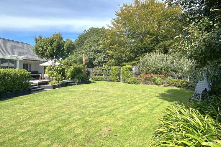 17A Feary Crescent Takaka_11