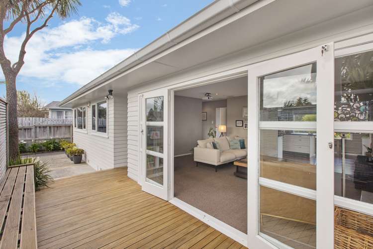 56 Paragon Avenue Beach Haven_21