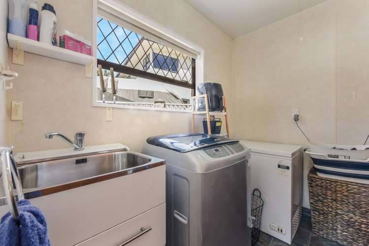 1 Boyes Place Enner Glynn_17