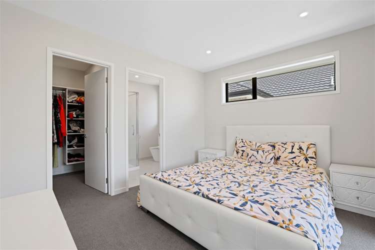 9 Deerwood Lane Wigram_13