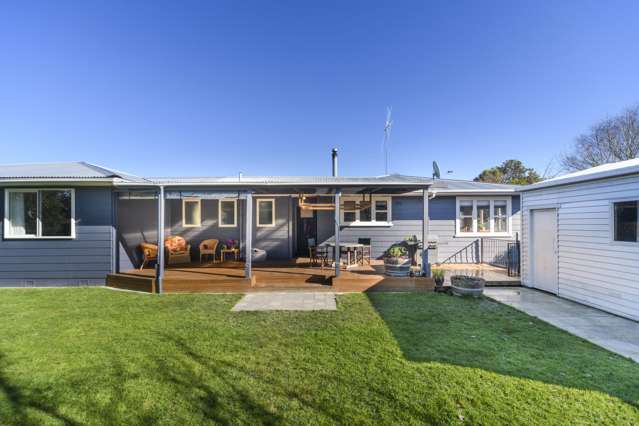 21 Mokau Place Terrace End_1