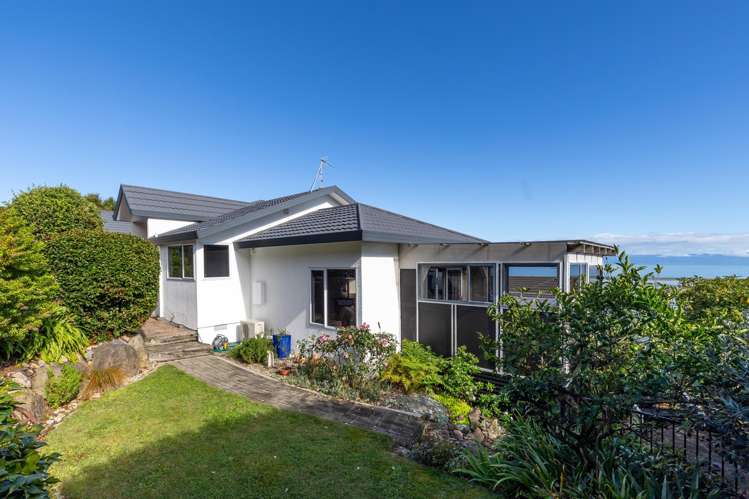 64 Tresillian Avenue Marybank_27
